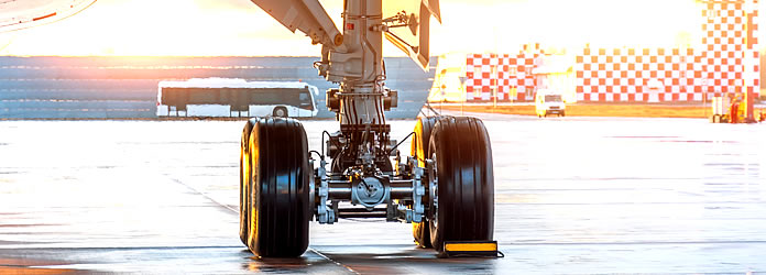 Maraging steels find use in aircraft landing gear.