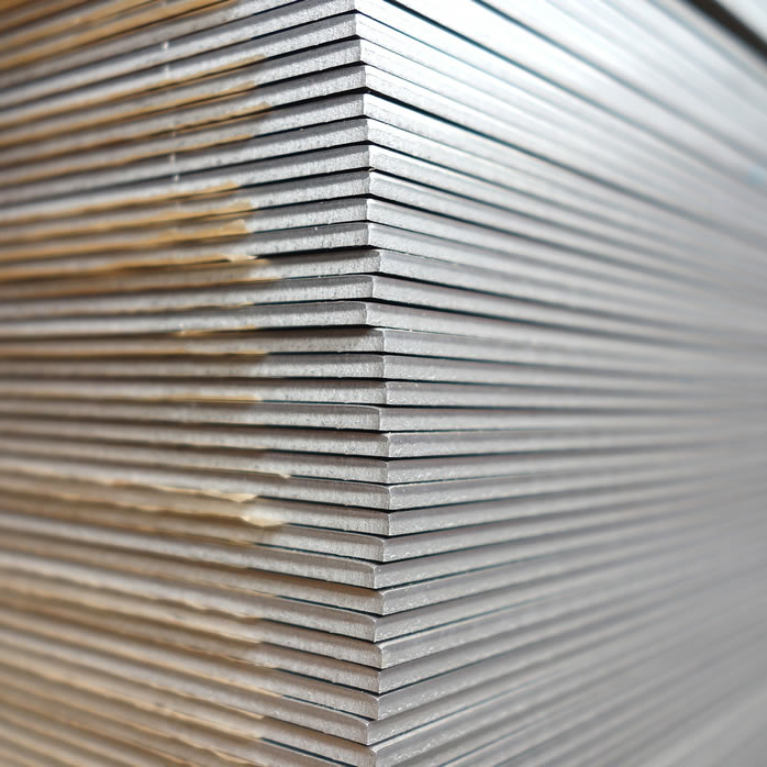 Excellent corrosion resistance is a major feature of 5052 aluminium sheets.